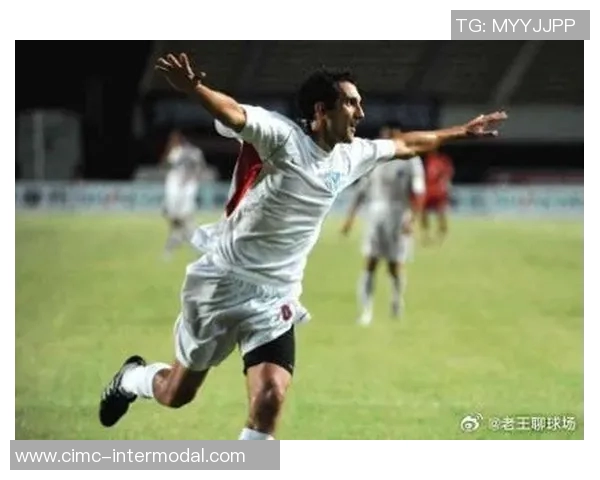 足球场上的传奇绰号揭秘：那些著名明星背后的故事与意义